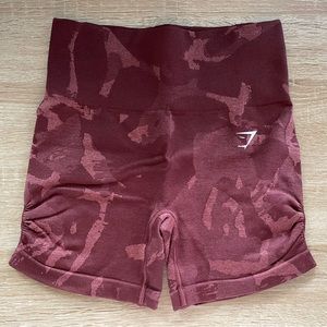 Gymshark Adapt Camo Seamless Shorts. Size XS